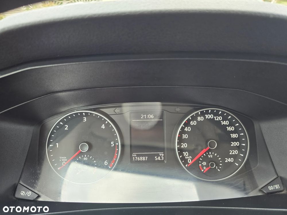 Volkswagen Transporter T6 4MOTION Lang - 5