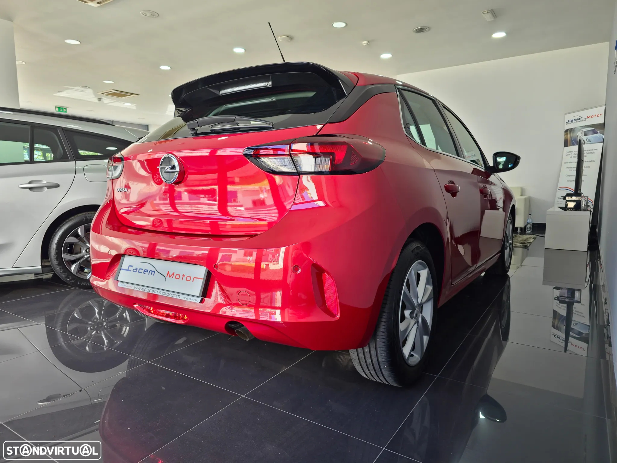 Opel Corsa 1.2 T Elegance Aut. - 10