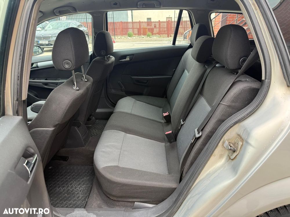 Opel Astra 1.7 CDTI - 8