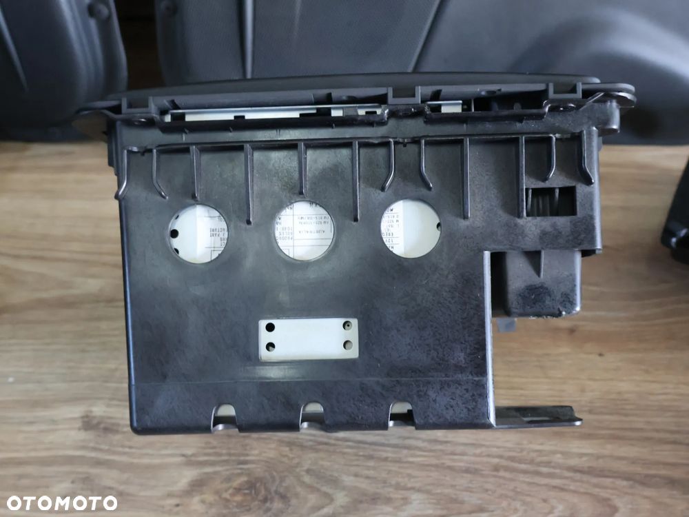 VOLVO XC70 V70 S60 LIFT 04-08 RADIO HU-850 FABRYCZNE RADIOODTWARZACZ CD - 3