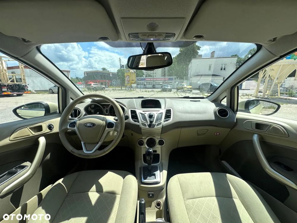 Ford Fiesta 1.4 Ghia - 7