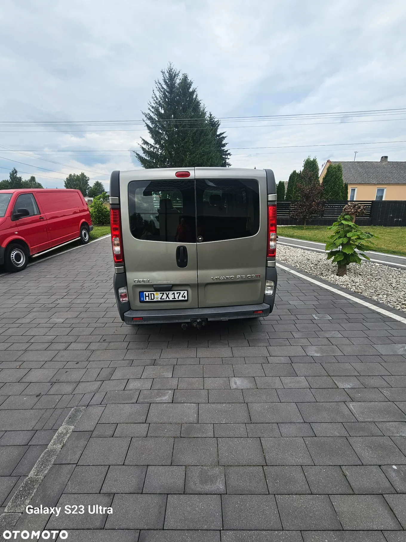 Opel Vivaro - 8
