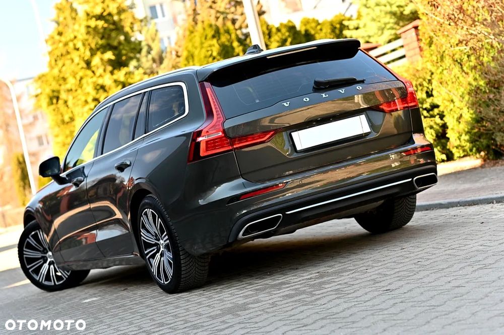 Volvo V60 D4 Inscription - 12