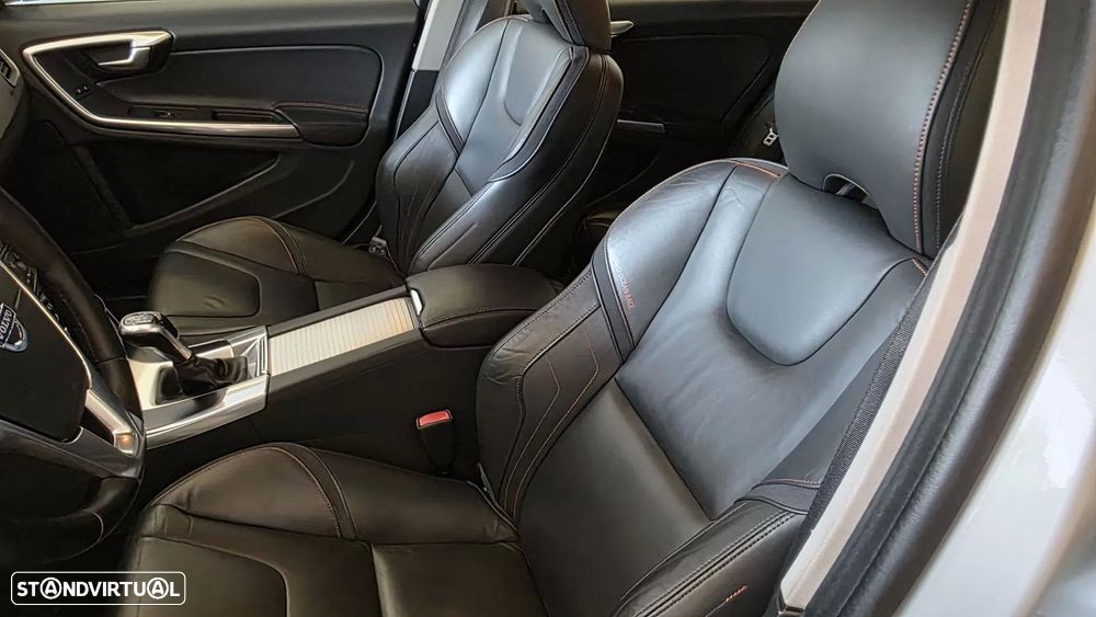 Volvo V60 2.0 D4 VOR - 41