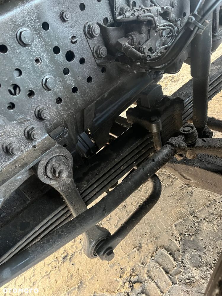 Mercedes-Benz Arocs - 10