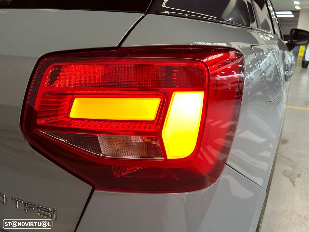 Audi Q2 30 TFSI - 9