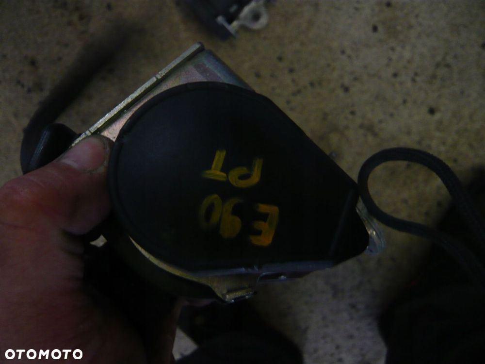 Pas bezpieczeństwa lewy prawy tył komplet BMW e90 - 2