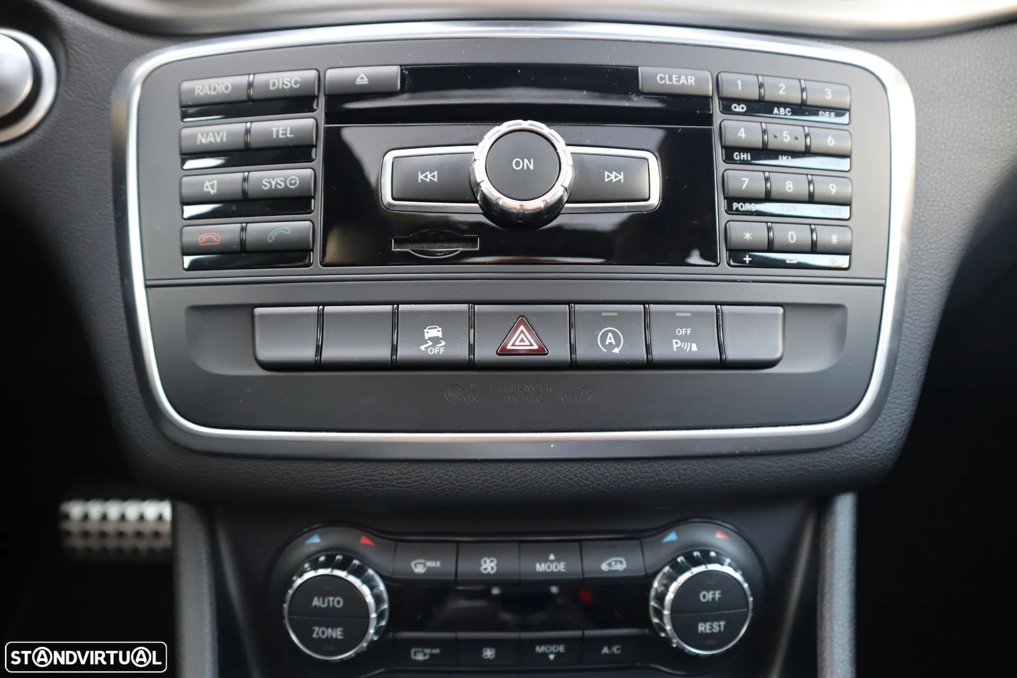 Mercedes-Benz GLA 45 AMG 4-Matic - 27