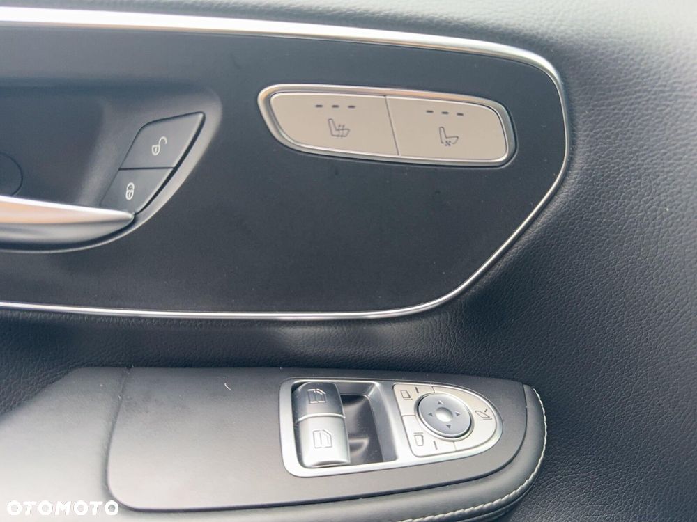 Mercedes-Benz Klasa V 250 (BlueTEC) d Avantgarde 7G-Tronic (d³ugi) - 23