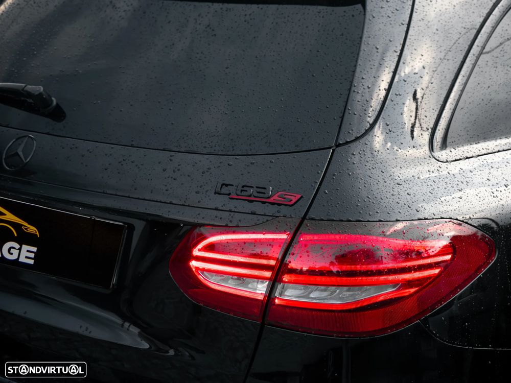 Mercedes-Benz C 63 AMG S - 40