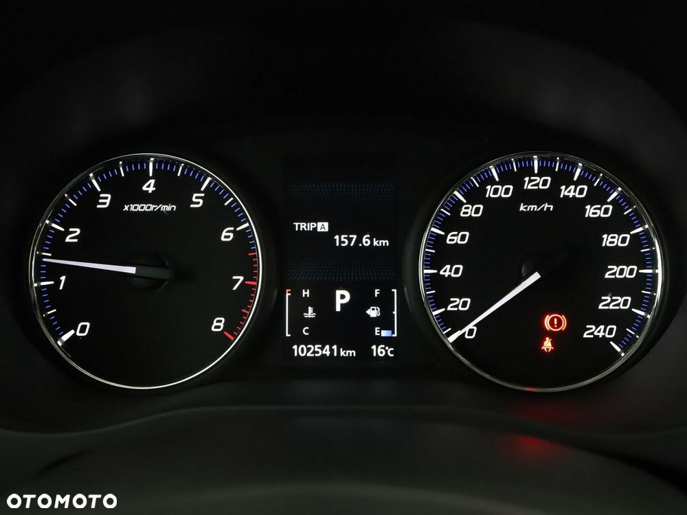 Mitsubishi Outlander 2.0 Instyle Navi 4WD CVT - 23