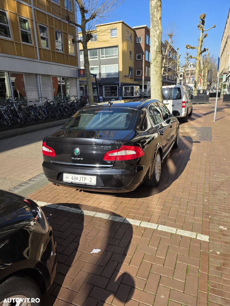 Skoda Superb 1.4 TSI Active - 4