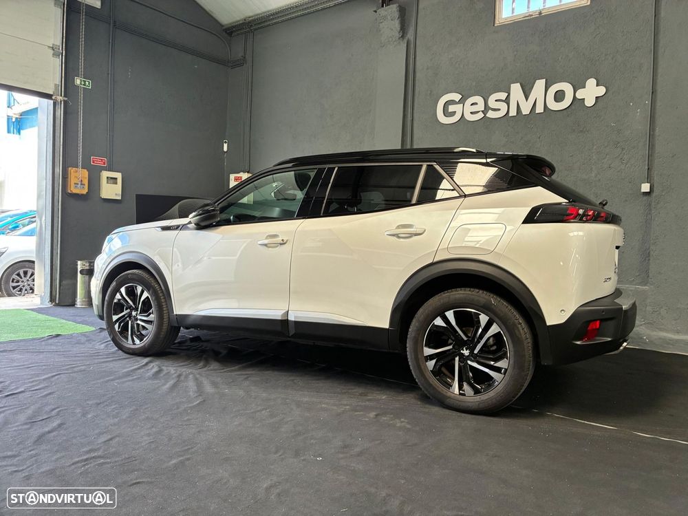 Peugeot 2008 1.2 PureTech GT EAT8 - 7