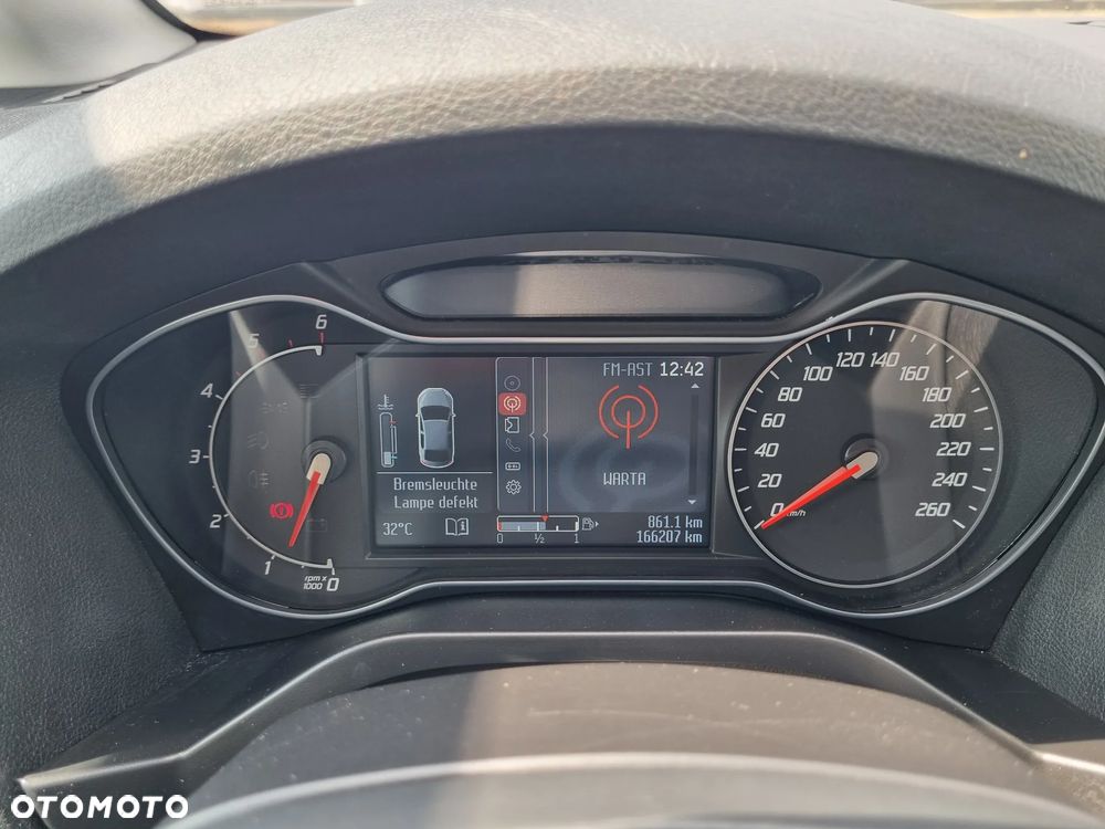 Ford S-Max 2.0 TDCi DPF Titanium - 16
