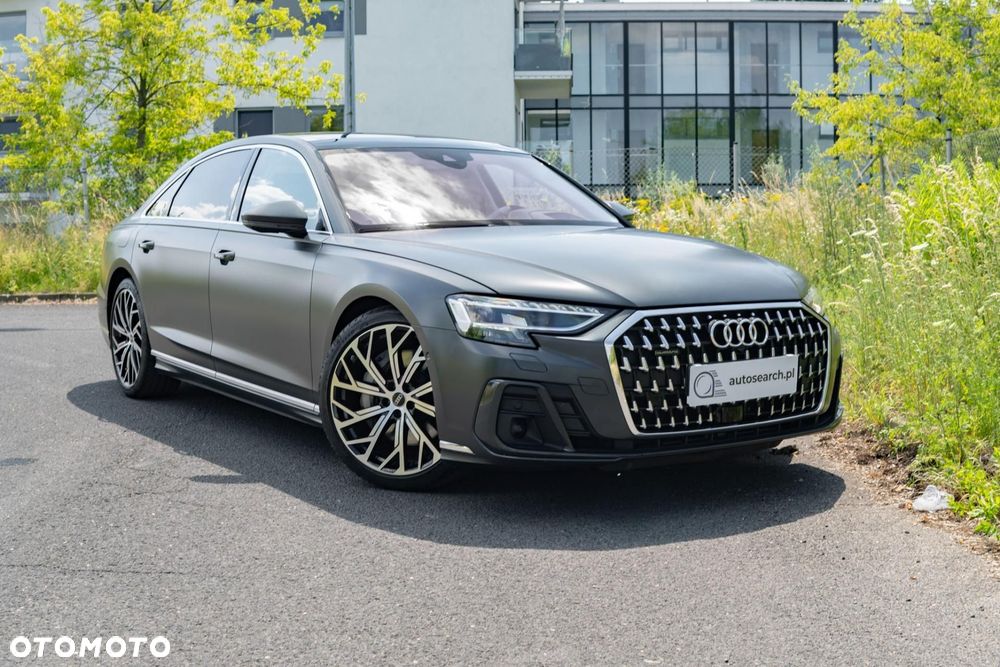 Audi A8 2022 photo 4