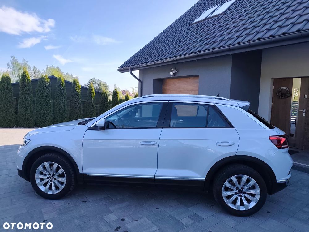 Volkswagen T-Roc - 3