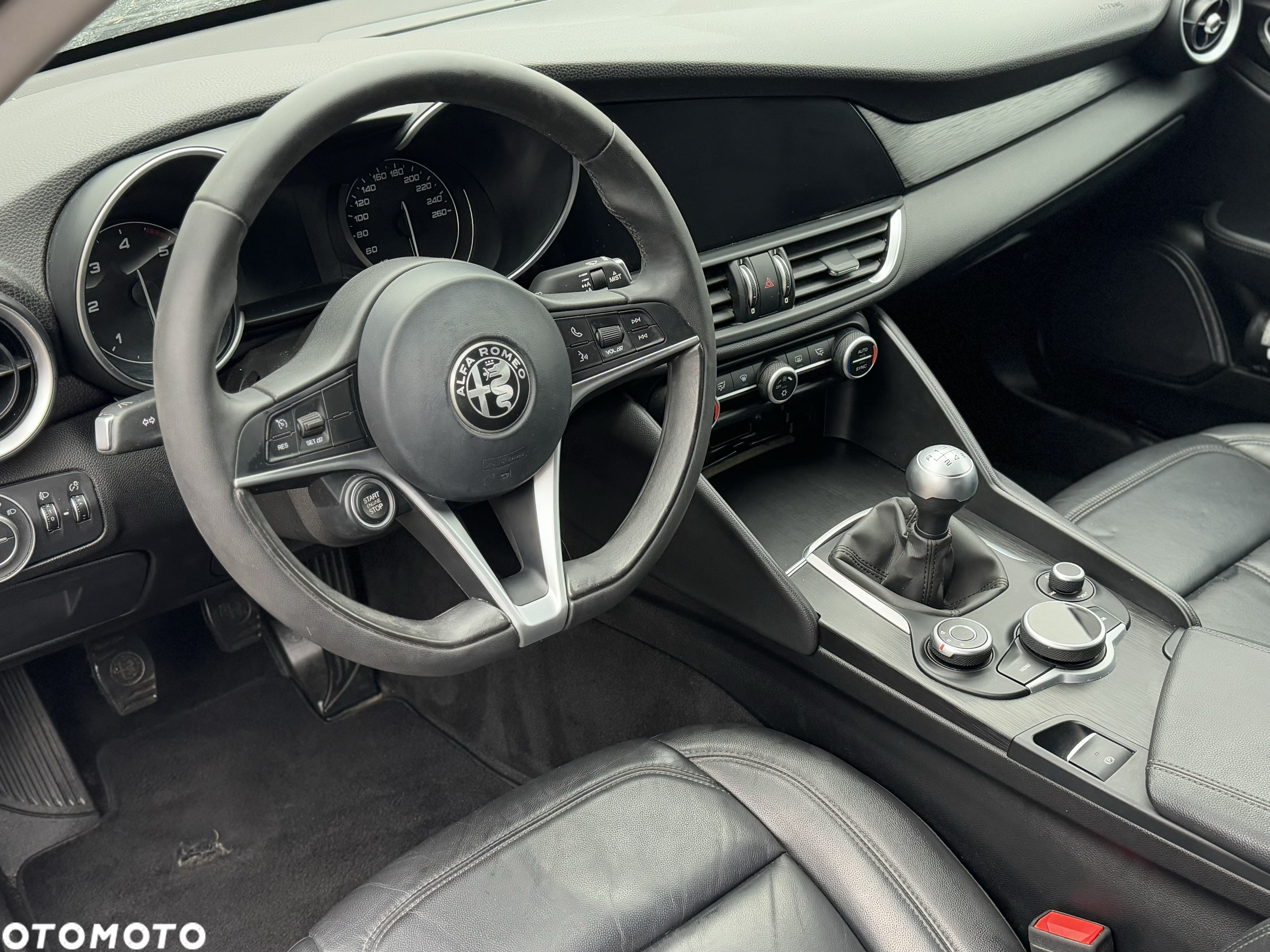 Alfa Romeo Giulia 2.2 D Turbo Super - 6