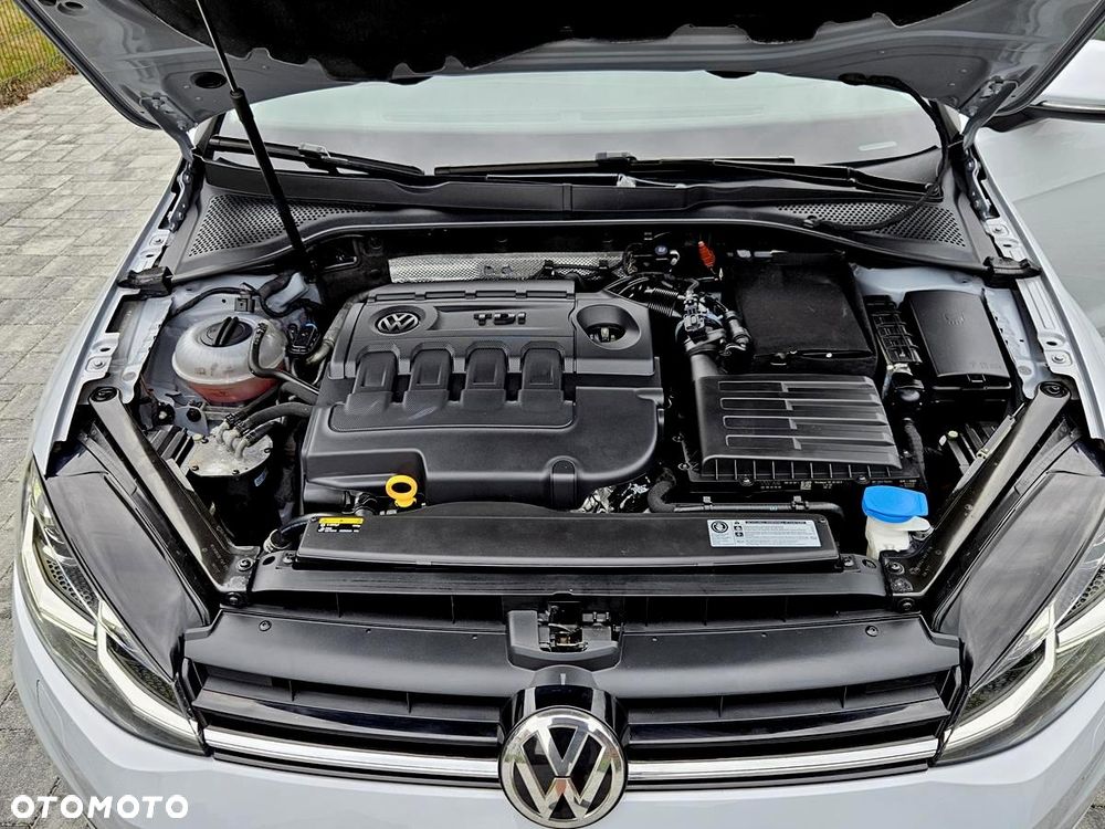 Volkswagen Golf 1.6 TDI SCR Comfortline - 32