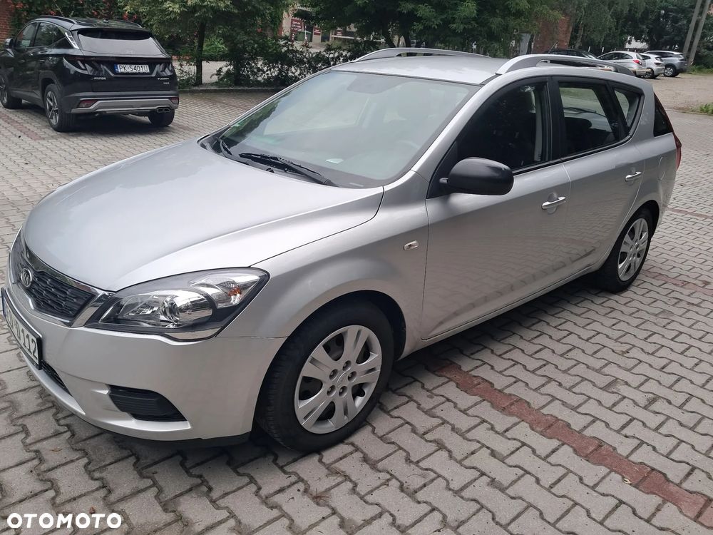 Kia Ceed 1.4 Comfort + - 1