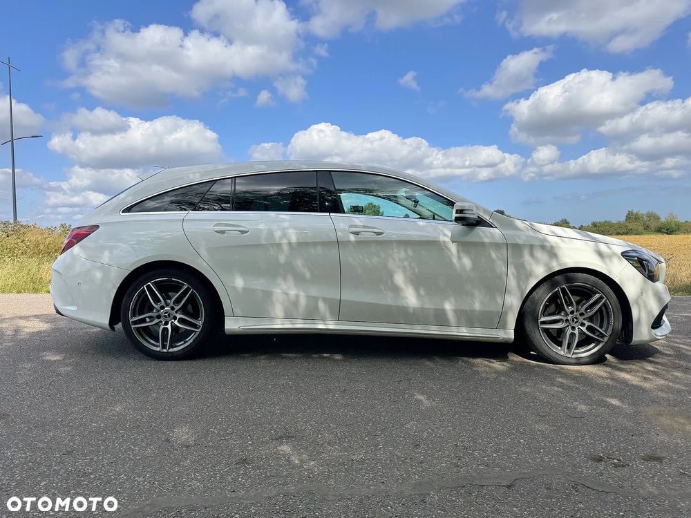 Mercedes-Benz CLA 220 4-Matic AMG Line - 21
