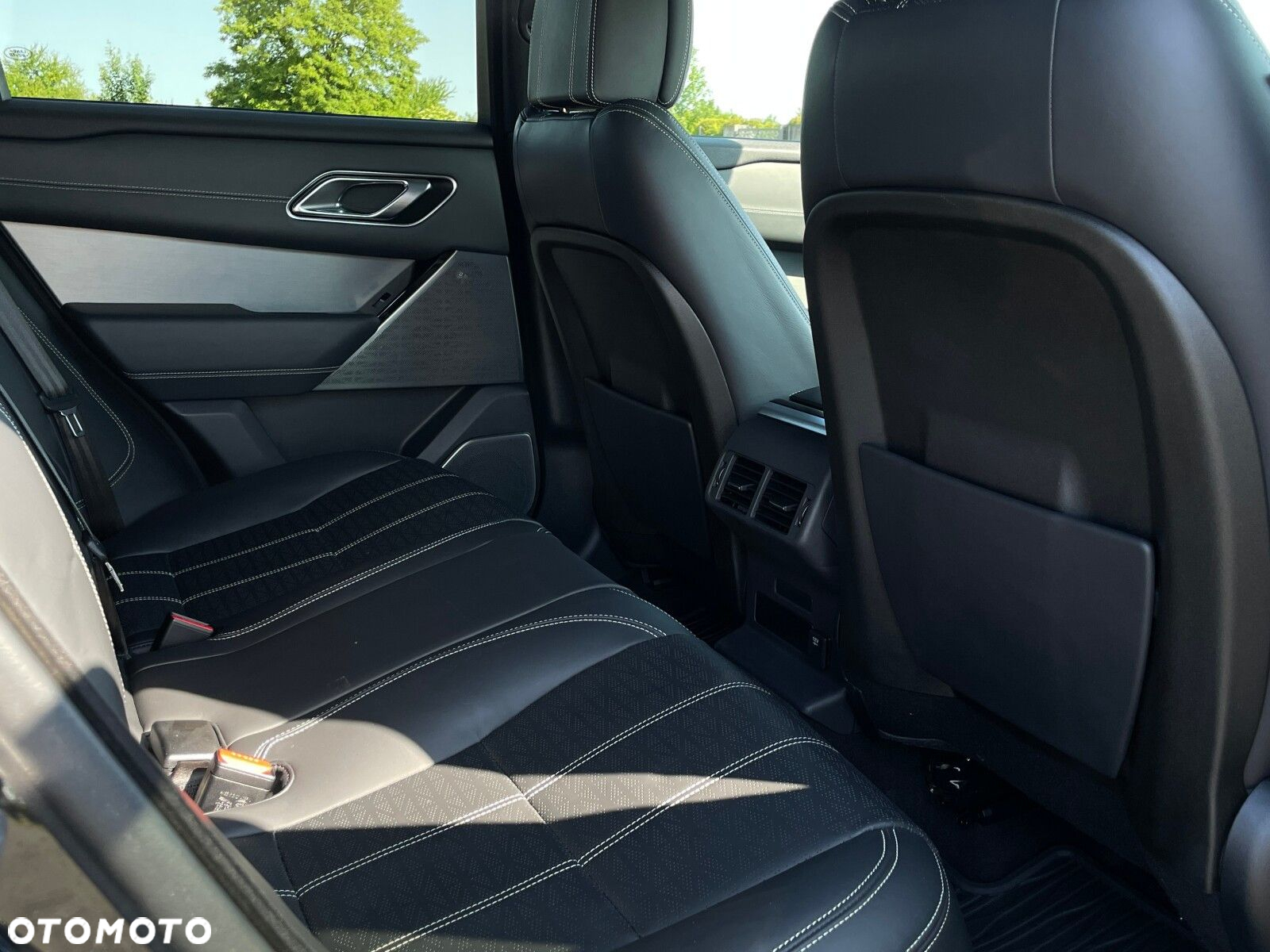Land Rover Range Rover Velar - 13