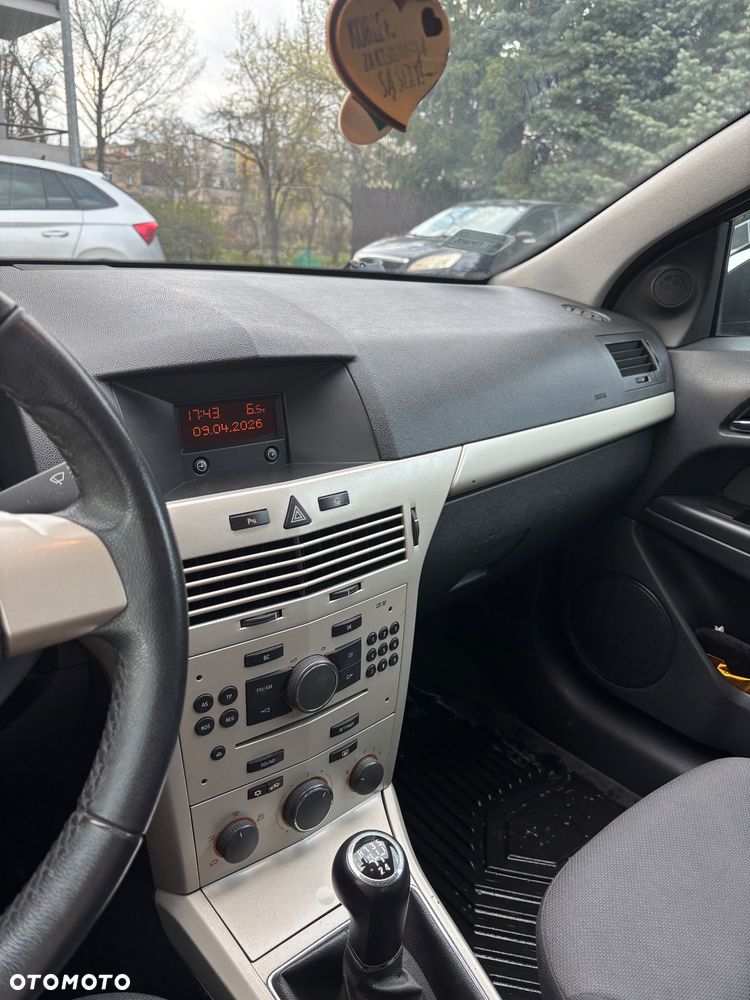 Opel Astra - 10