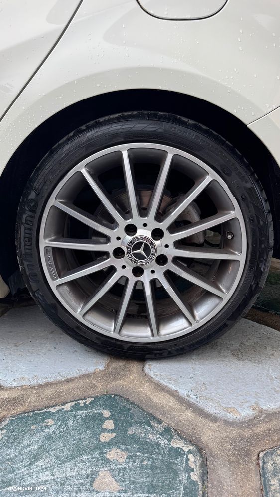 Mercedes-Benz A 180 d AMG Line - 3