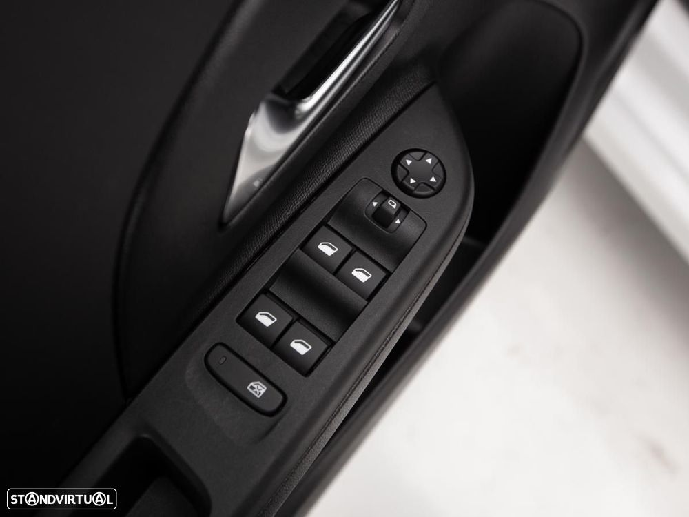 Opel Corsa-e GS - 15