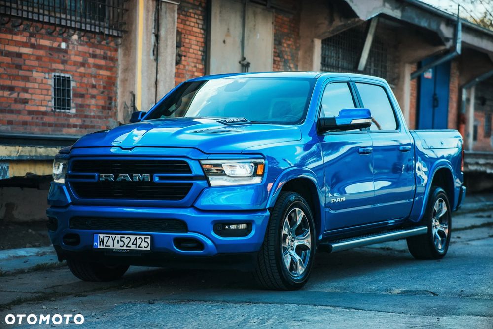 RAM 1500 Crew Cab Laramie - 23