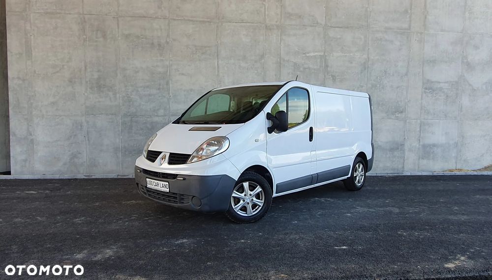 Renault Trafic - 2