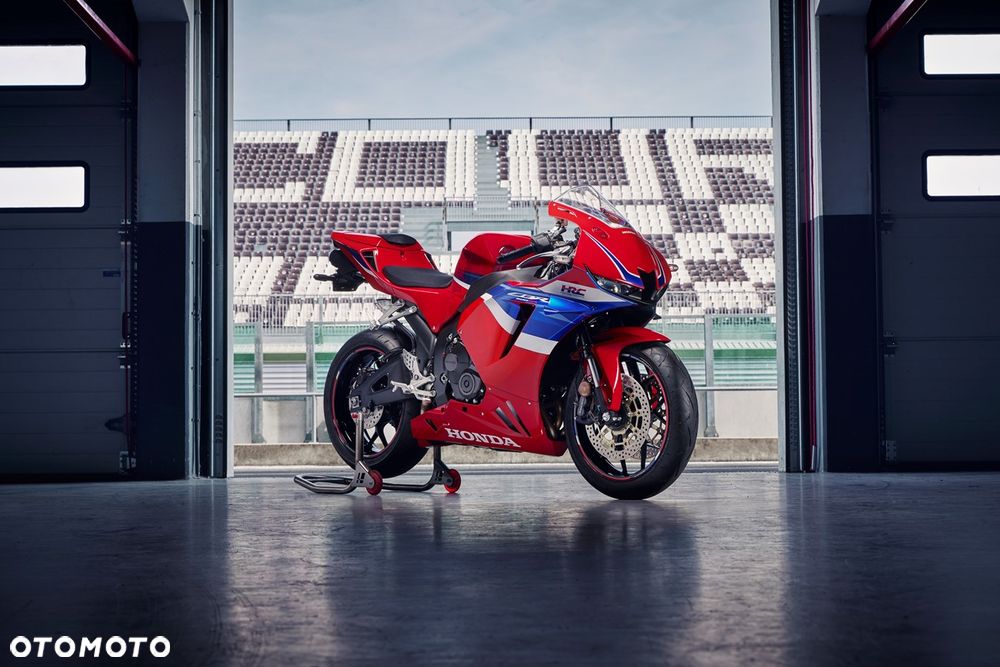 Honda CBR - 15