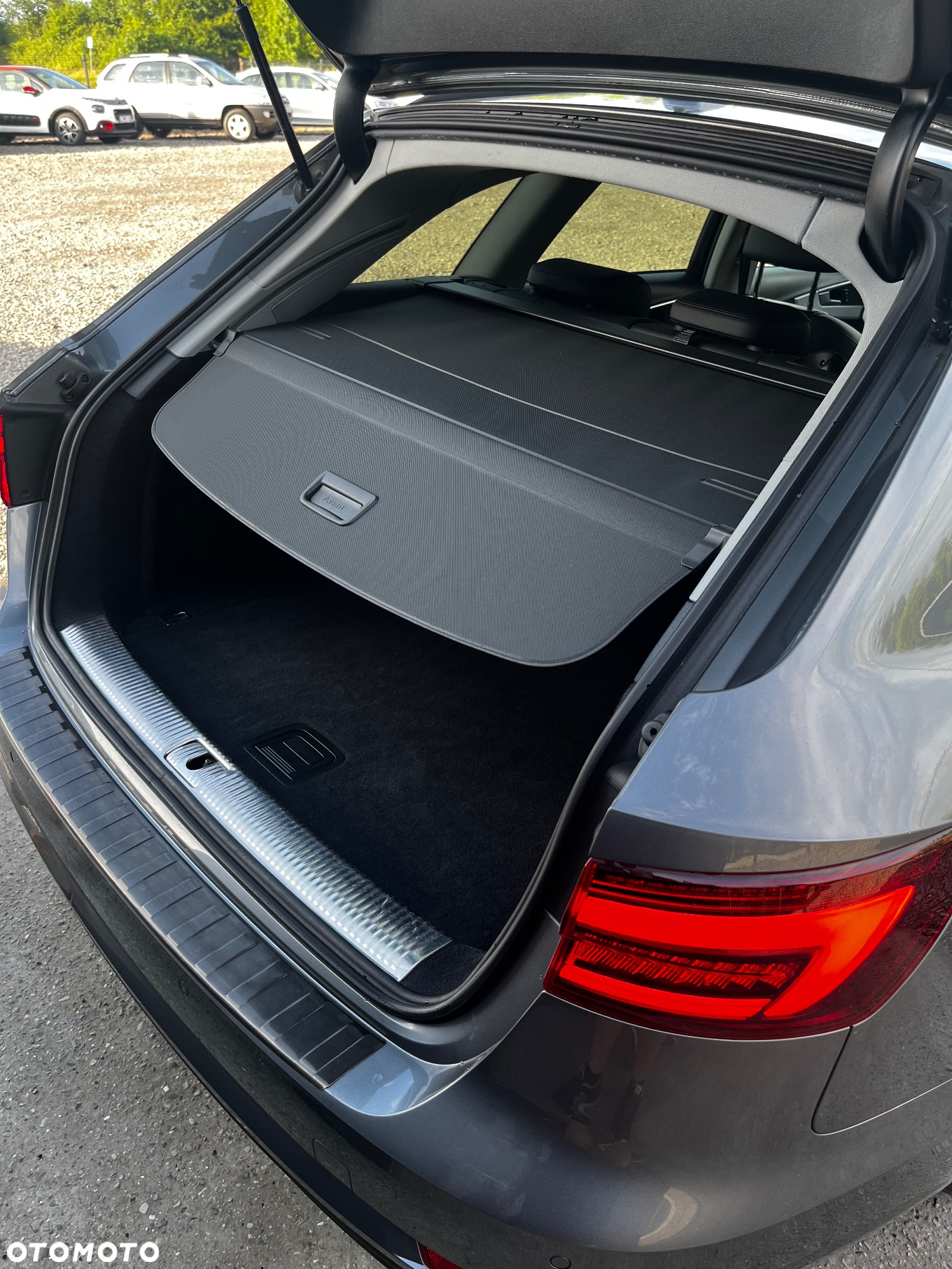 Audi A4 2.0 TDI Sport S tronic - 9