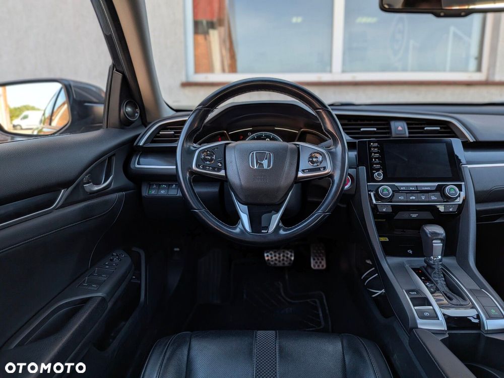 Honda Civic 1.5 T Executive CVT - 19