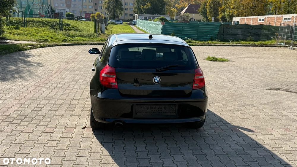 BMW Seria 1 - 26