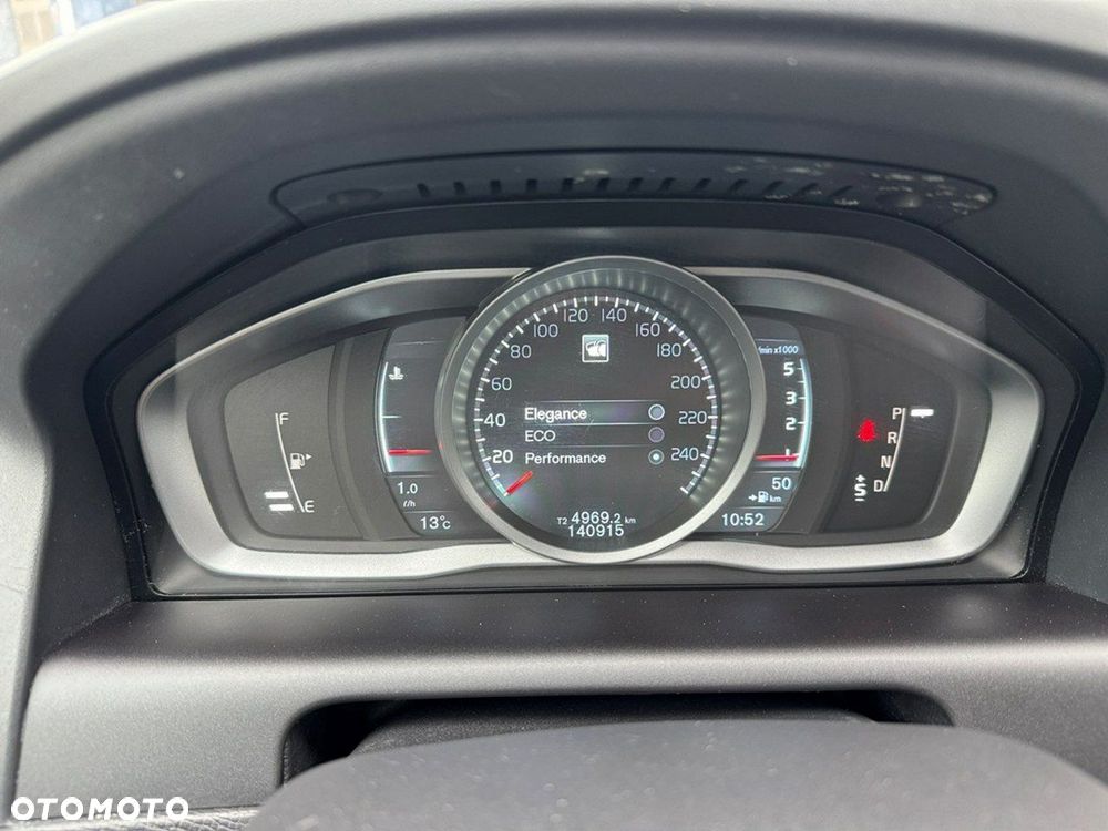 Volvo XC 60 - 13