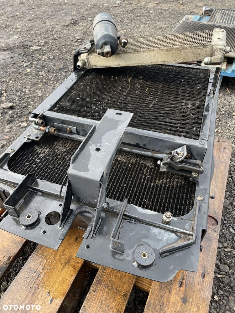 Claas Ares - chłodnica wody - 2