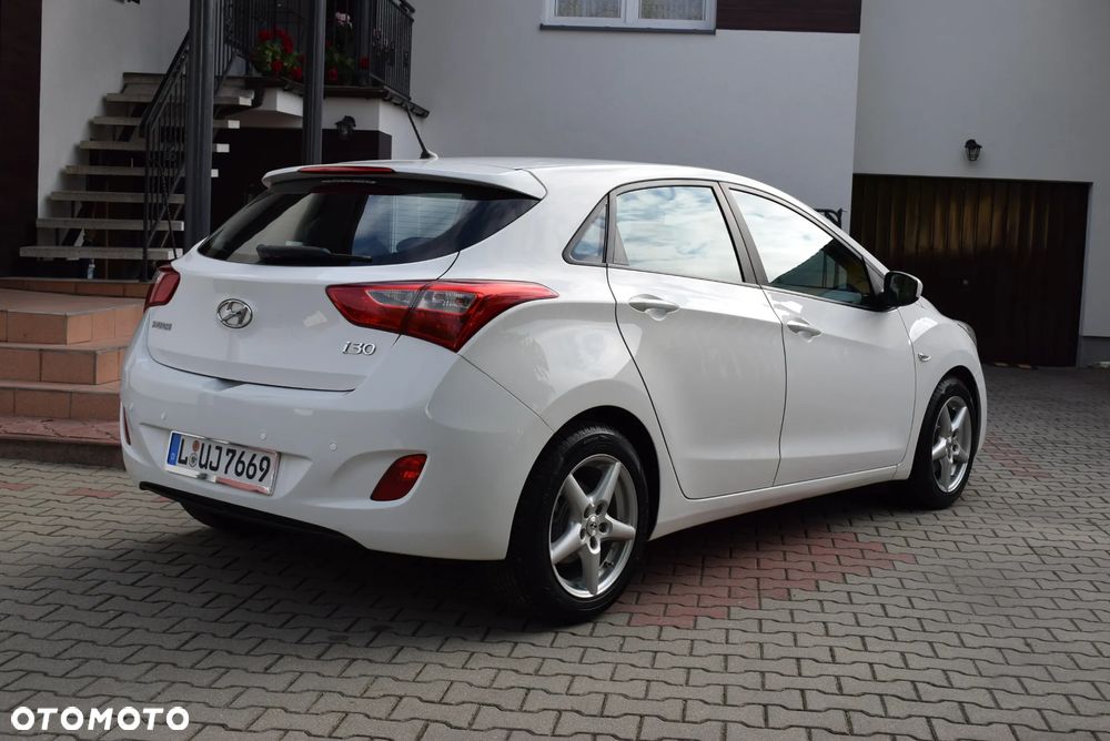 Hyundai i30 1.4 Premium - 3