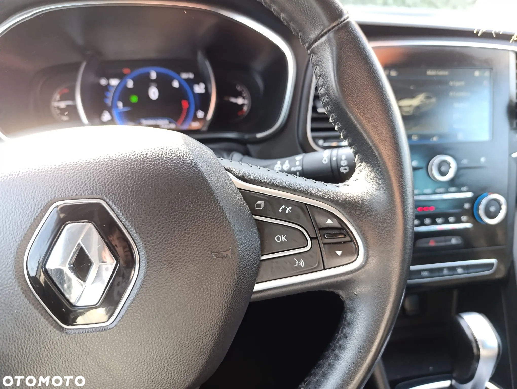 Renault Megane Grandtour BLUE dCi 150 EDC GT LINE - 23