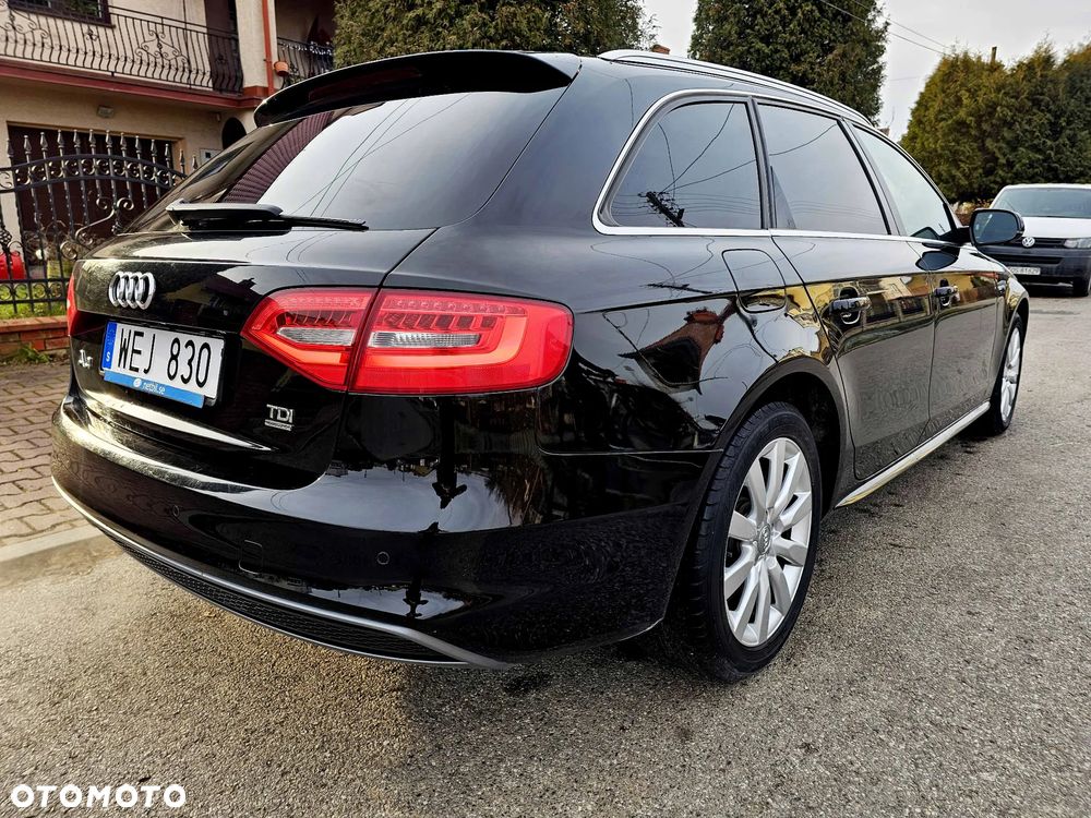 Audi A4 Avant 2.0 TDI DPF quattro S tronic S line Sportpaket - 9
