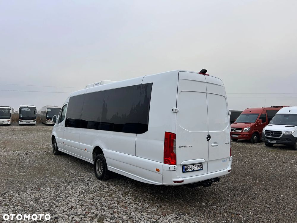 Mercedes-Benz Sprinter 519 - 7