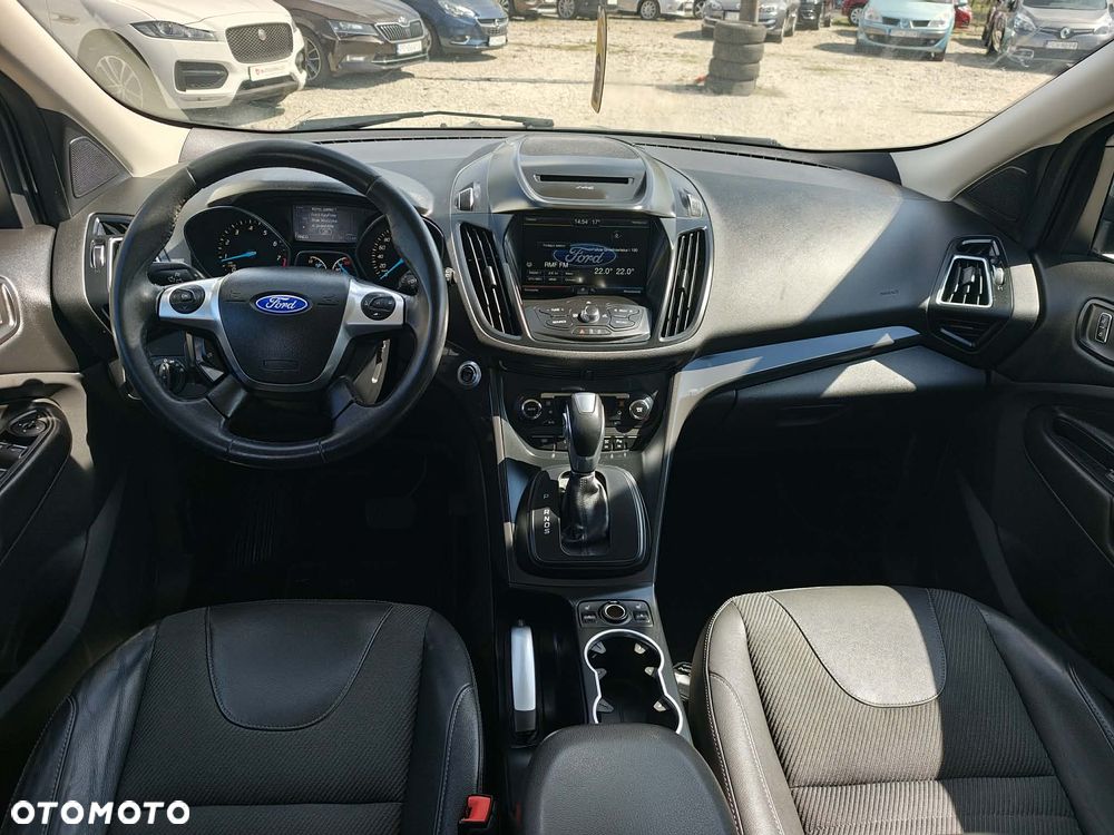 Ford Kuga 1.5 EcoBoost 4x4 Titanium - 10