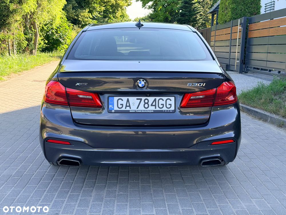BMW Seria 5 530i xDrive M Sport sport - 9