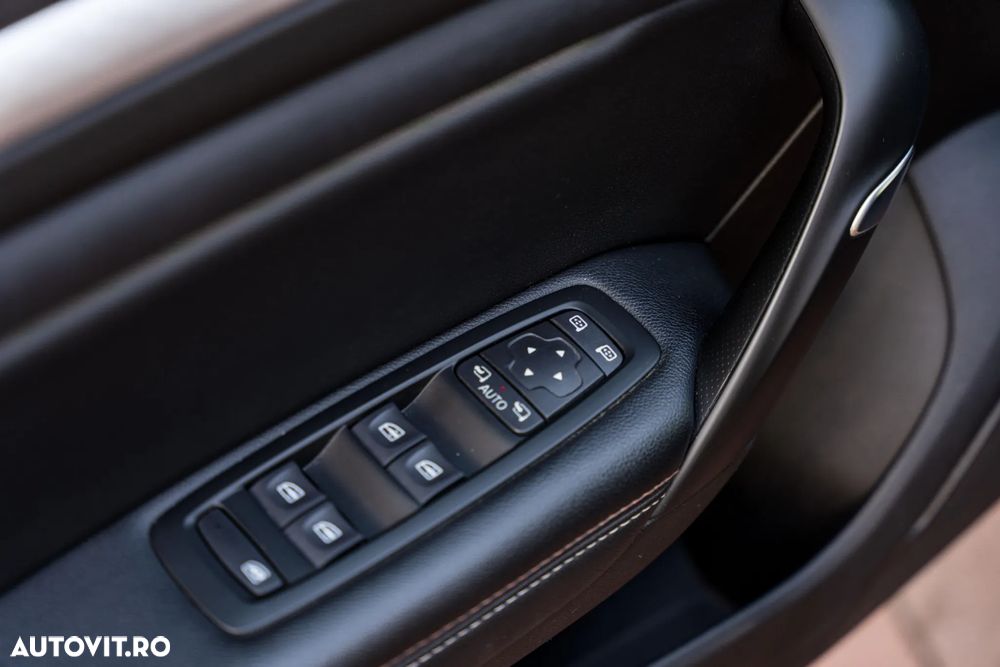 Renault Megane BLUE dCi 115 EDC Deluxe-Paket LIMITED - 38