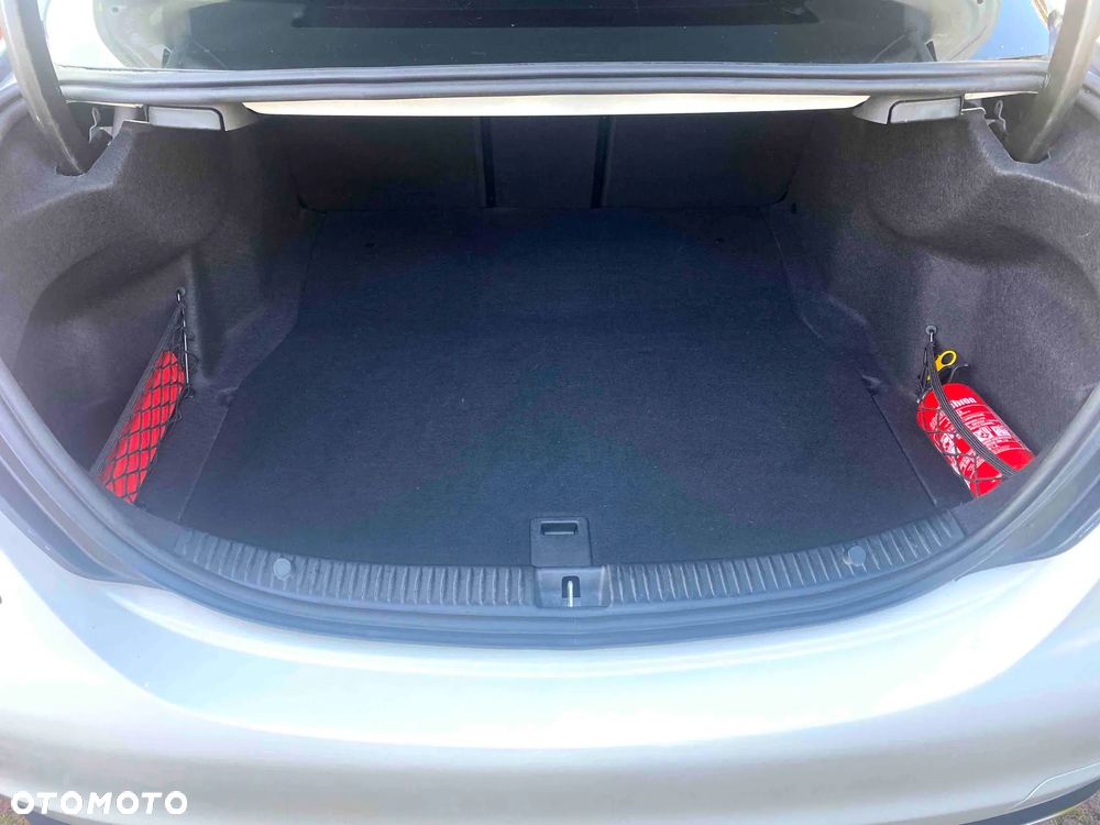 Mercedes-Benz Klasa C 300 9G-TRONIC Exclusive - 20
