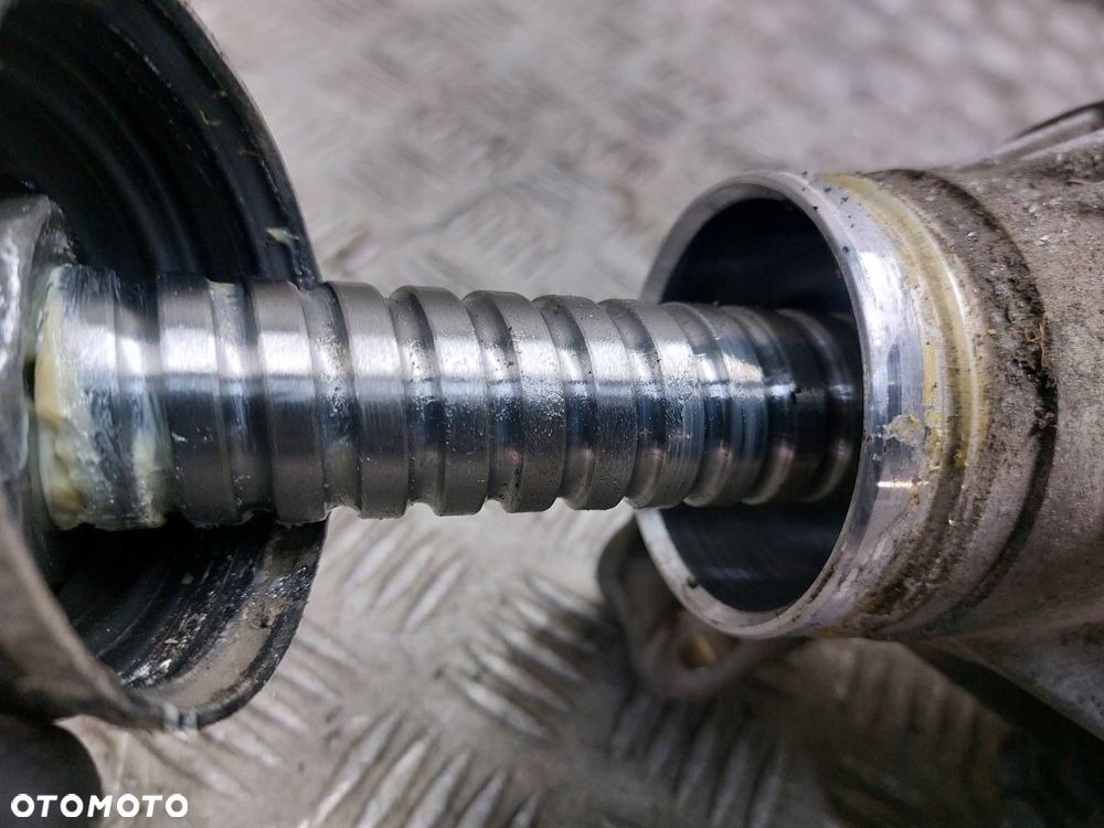 MAGLOWNICA PRZEKŁADNIA KIEROWNICZA BMW F10 520d UK 6798388 7806079407 - 5