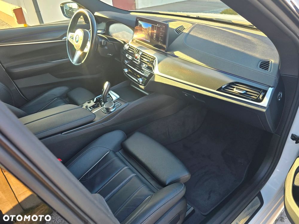 BMW 6GT 630d xDrive - 33