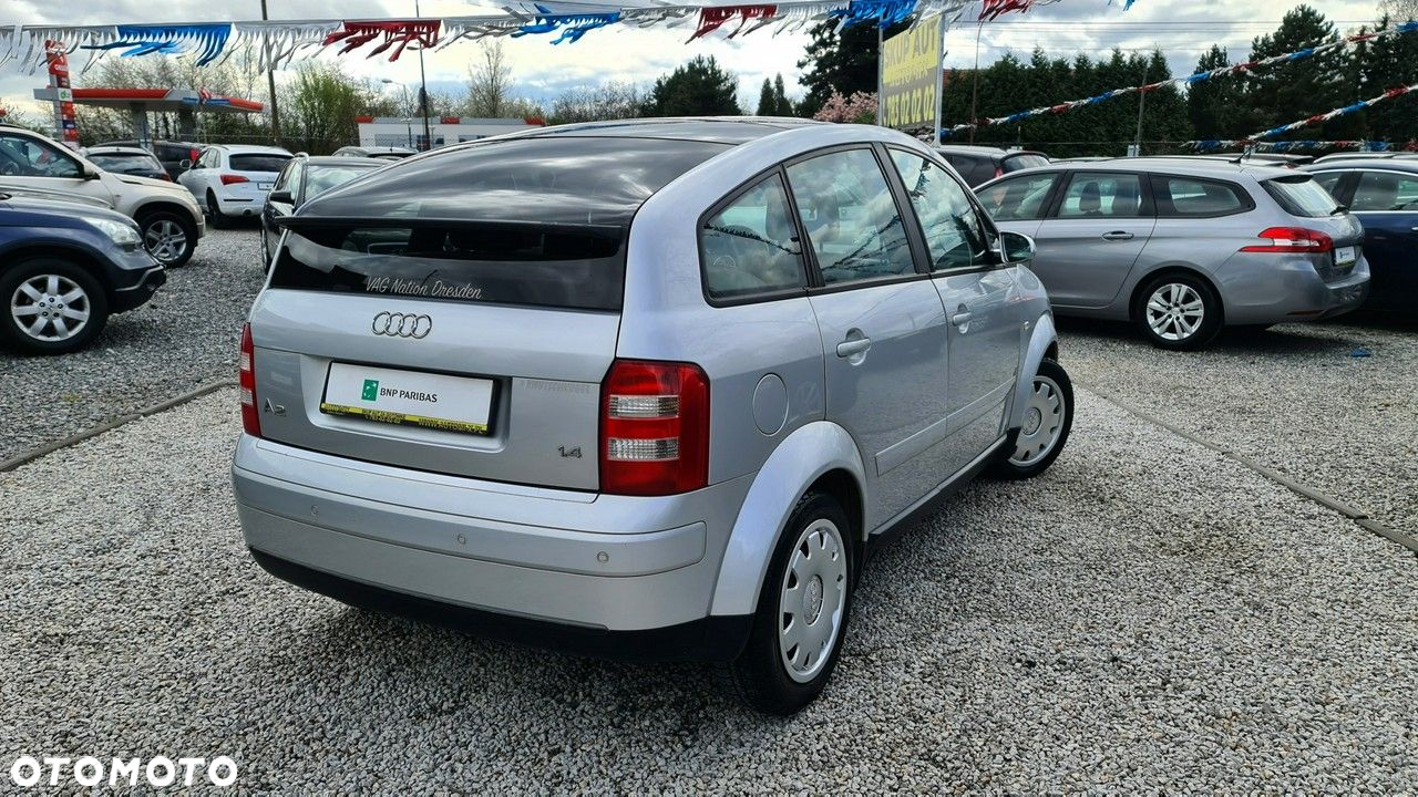 Audi A2 - 8