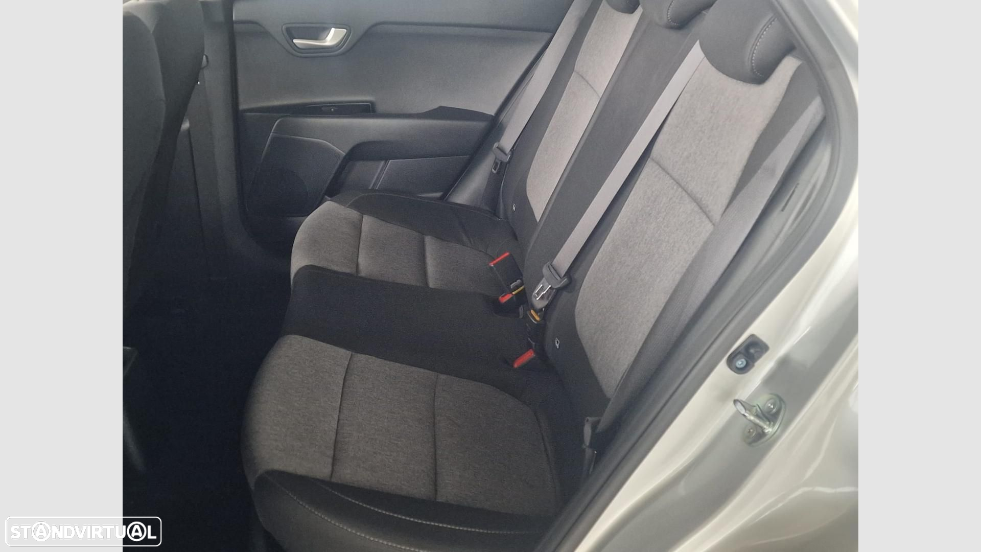 Kia Stonic 1.2 Dynamic - 15