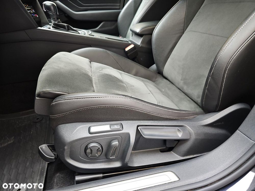 Volkswagen Arteon 2.0 TDI 4Motion R-Line DSG - 17