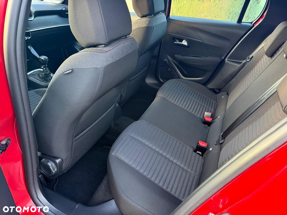 Peugeot 208 PureTech 100 Style - 11